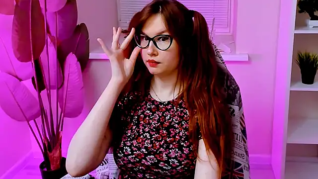 Czat XXX na żywo – CarolGiggly