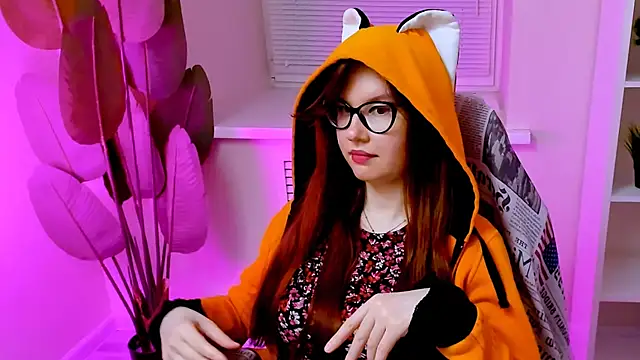 CarolGiggly's Live XXX Chat