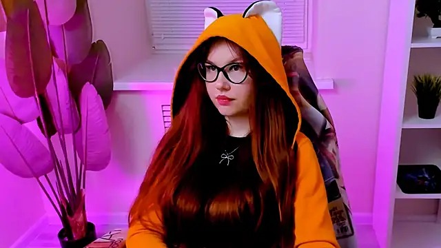 CarolGiggly's Live XXX Chat