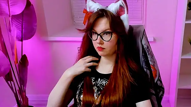 CarolGiggly's Webcam Show