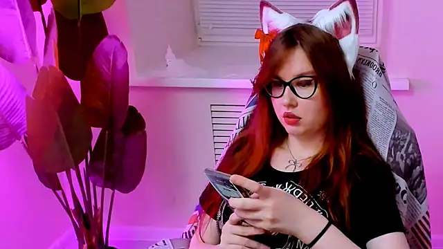 CarolGiggly's Live XXX Chat