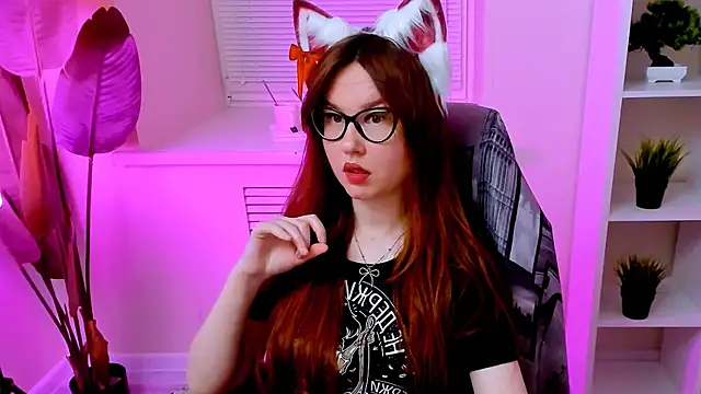 Онлайн чат XXX CarolGiggly