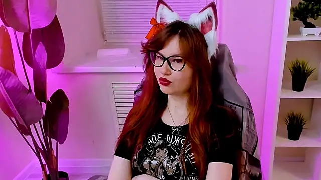 CarolGiggly's Live XXX Chat
