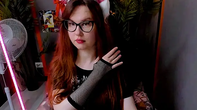 CarolGiggly's Live XXX Chat