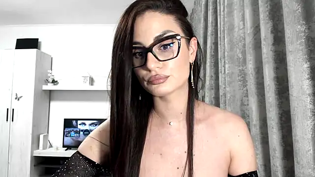 AleeAlice's Live XXX Chat
