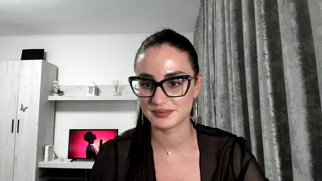 AleeAlice Webcam show
