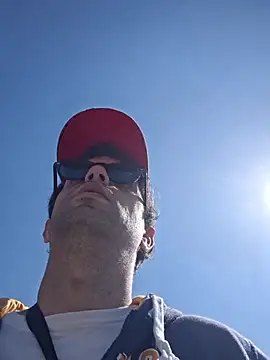 Pertunjukan Kamera Web RikCum4u