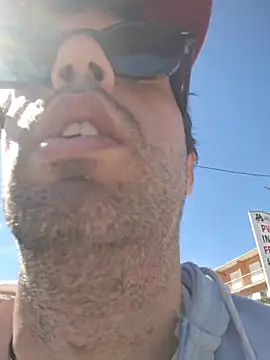 RikCum4u Webcam Show