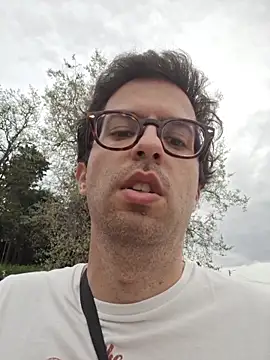 RikCum4u's Webcam Show