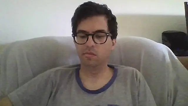 Show modela RikCum4u na web-kameri