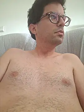 RikCum4u Show in webcam