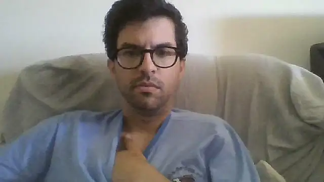 Show de RikCum4u na webcam