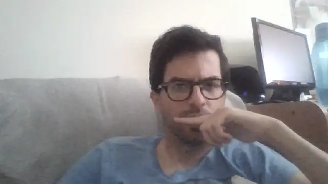 Show de RikCum4u na webcam