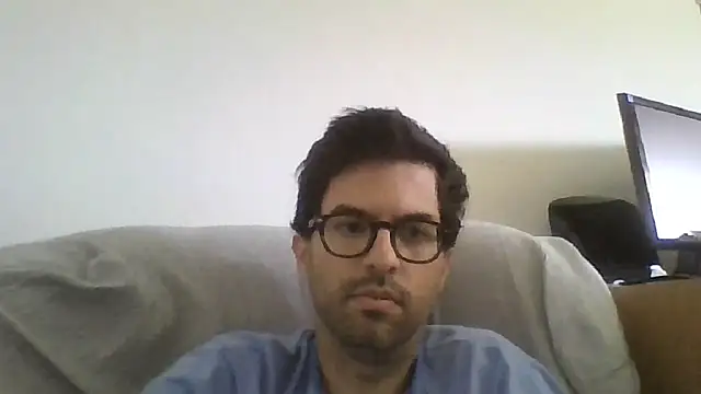 Show de RikCum4u na webcam
