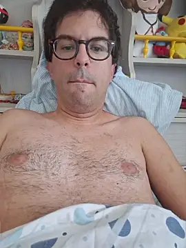 Show de RikCum4u na webcam