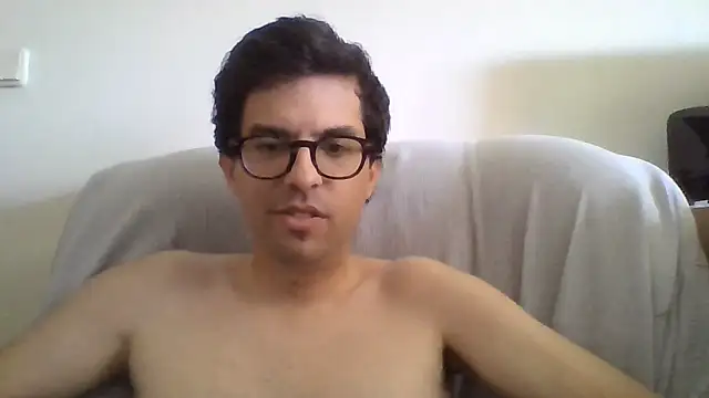 Show de RikCum4u na webcam