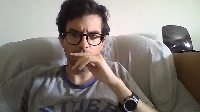 Show de RikCum4u na webcam