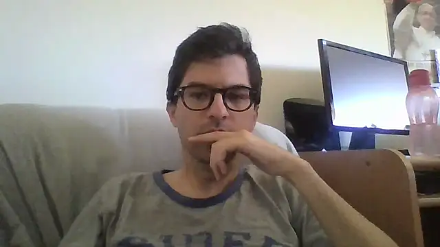 Show de RikCum4u na webcam