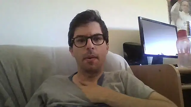 Show de RikCum4u na webcam