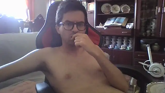 Show de RikCum4u na webcam
