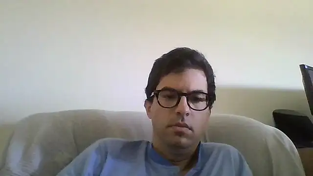 Show modela RikCum4u na web-kameri