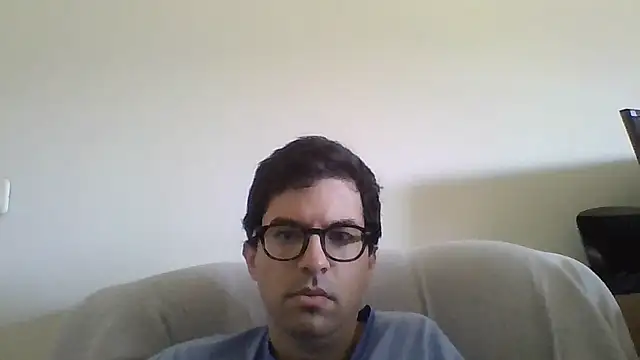 Show de RikCum4u na webcam