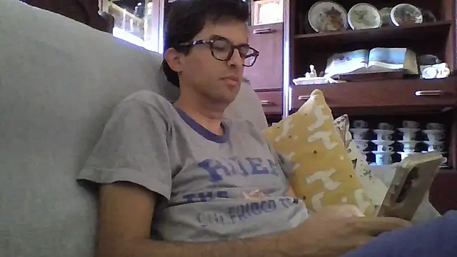 RikCum4u 网络视讯表演