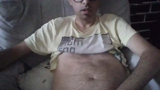 Show de RikCum4u na webcam
