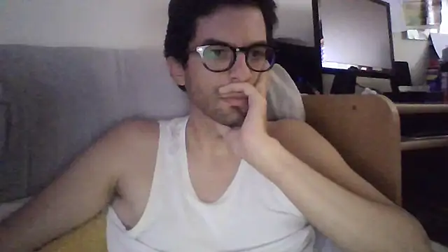 Show de RikCum4u na webcam