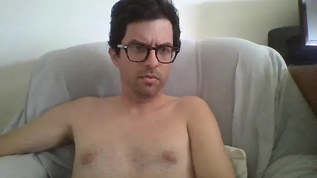 Show de RikCum4u na webcam
