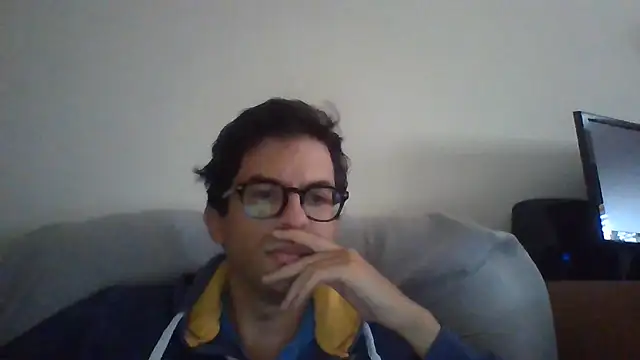 Show de RikCum4u na webcam