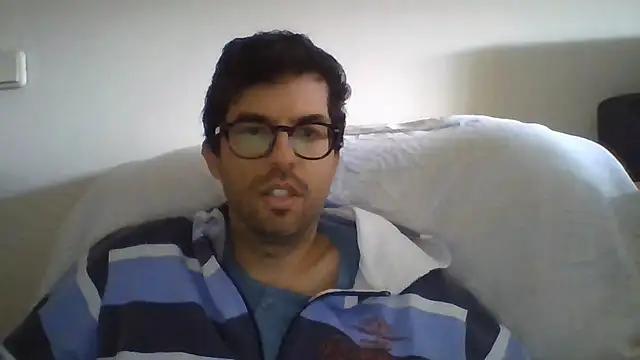 RikCum4u 网络视讯表演