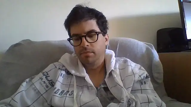 הופעת וובקאם של RikCum4u