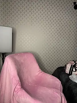 غرفة دردشة Praga_Pink المباشرة