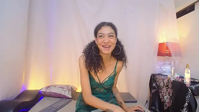 צ'אט XXX בשידור חי של Aurora_ath