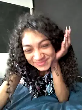 Chat +18 de Aurora_ath ao vivo