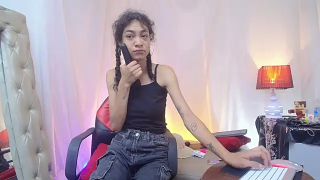 Aurora_ath লাইভ XXX চ্যাট