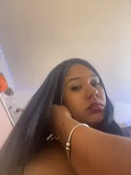 Chatroom XXX en direct de Geralllll