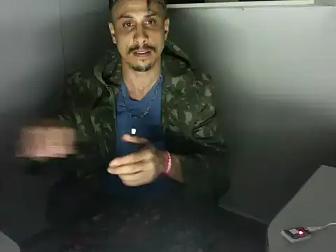Show de SOLESFETISHBR na webcam