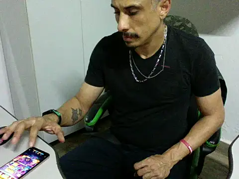 Show de SOLESFETISHBR na webcam