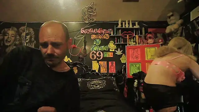 DaddyAndSplashQueen Live Chatraum