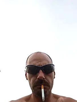 Živá chatovací místnost DaddyAndSplashQueen