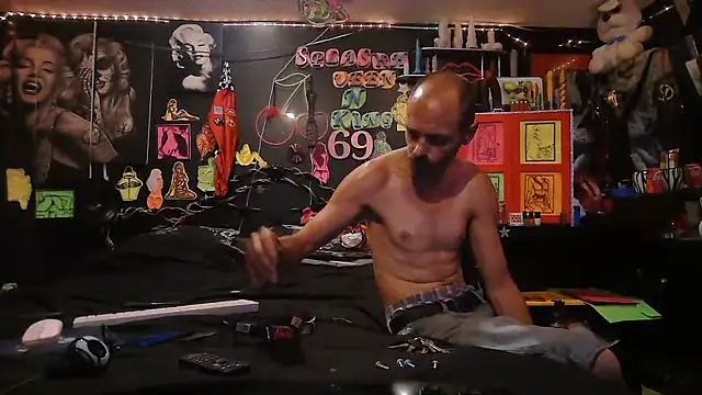 Онлайн чат XXX DaddyAndSplashQueen