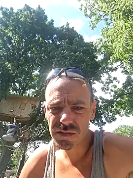 Show de DaddyAndSplashQueen na webcam