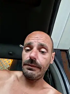 הופעת וובקאם של DaddyAndSplashQueen