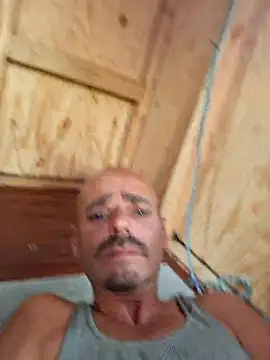 DaddyAndSplashQueen Show in webcam