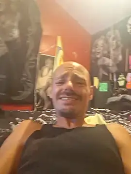 DaddyAndSplashQueen Show in webcam
