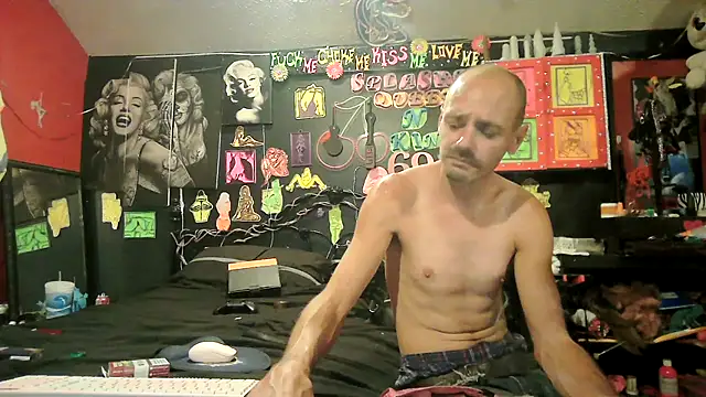 Show modela DaddyAndSplashQueen na web-kameri