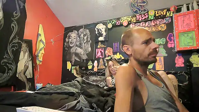 Webkamerová show DaddyAndSplashQueen