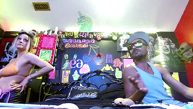 Webkamerová show DaddyAndSplashQueen